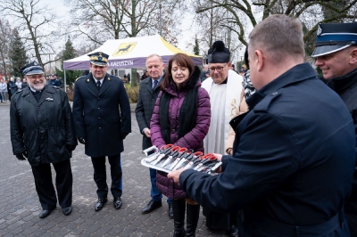 Uroczyste przekazanie ciężkiego samochodu_89